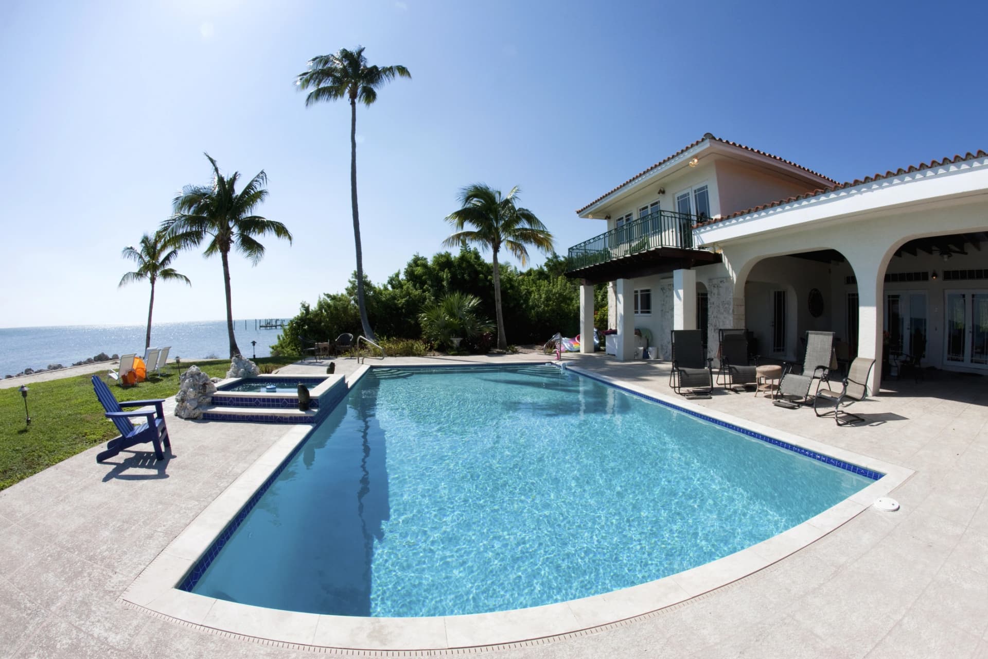 Pool maintenance in Odessa