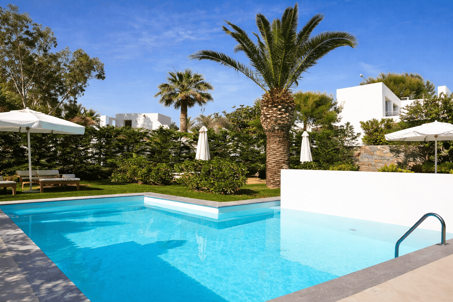 Pool maintenance in South Tampa